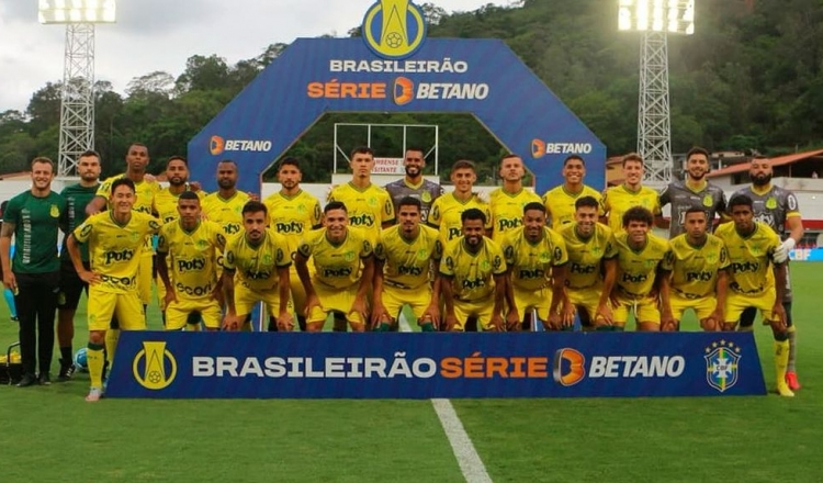 Sucesso nos anos 90, União São João retoma futebol profissional após sete  temporadas, futebol